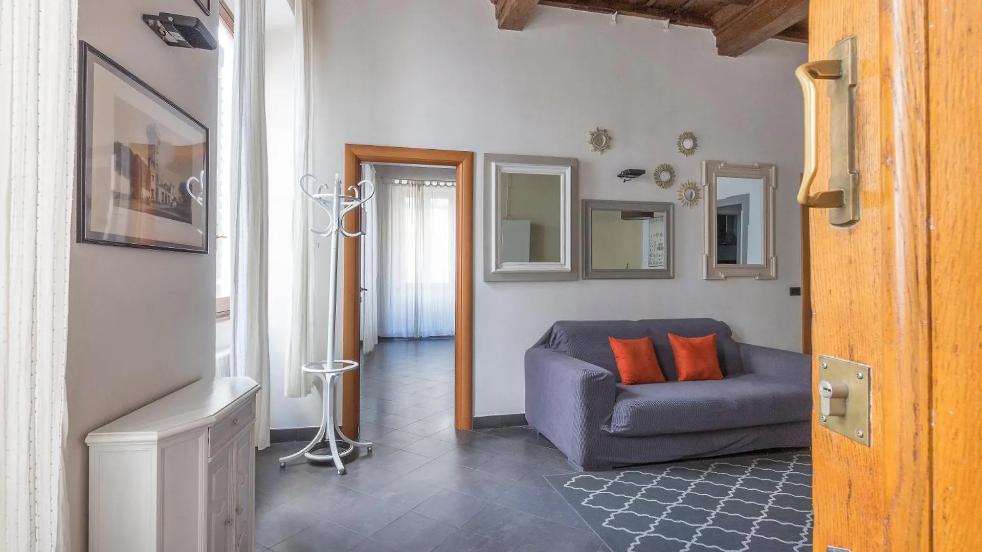 Porta Rossa Dream Apartment Florence